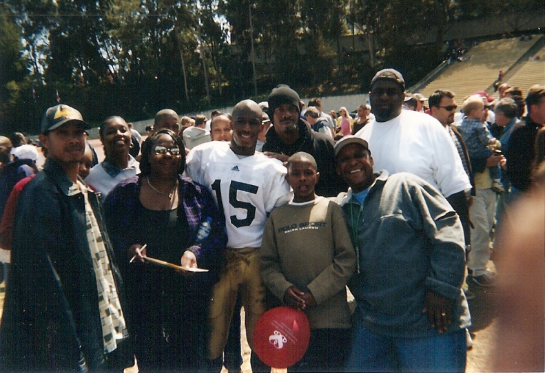 Marcus Cassel with family and friends, photo 3